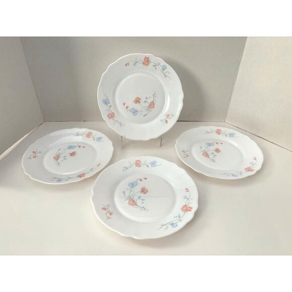ARCOPAL FRANCE Sweet Pea Pattern Set of 4 Side Plates Opaline Milk Glass Floral - Picture 1 of 6